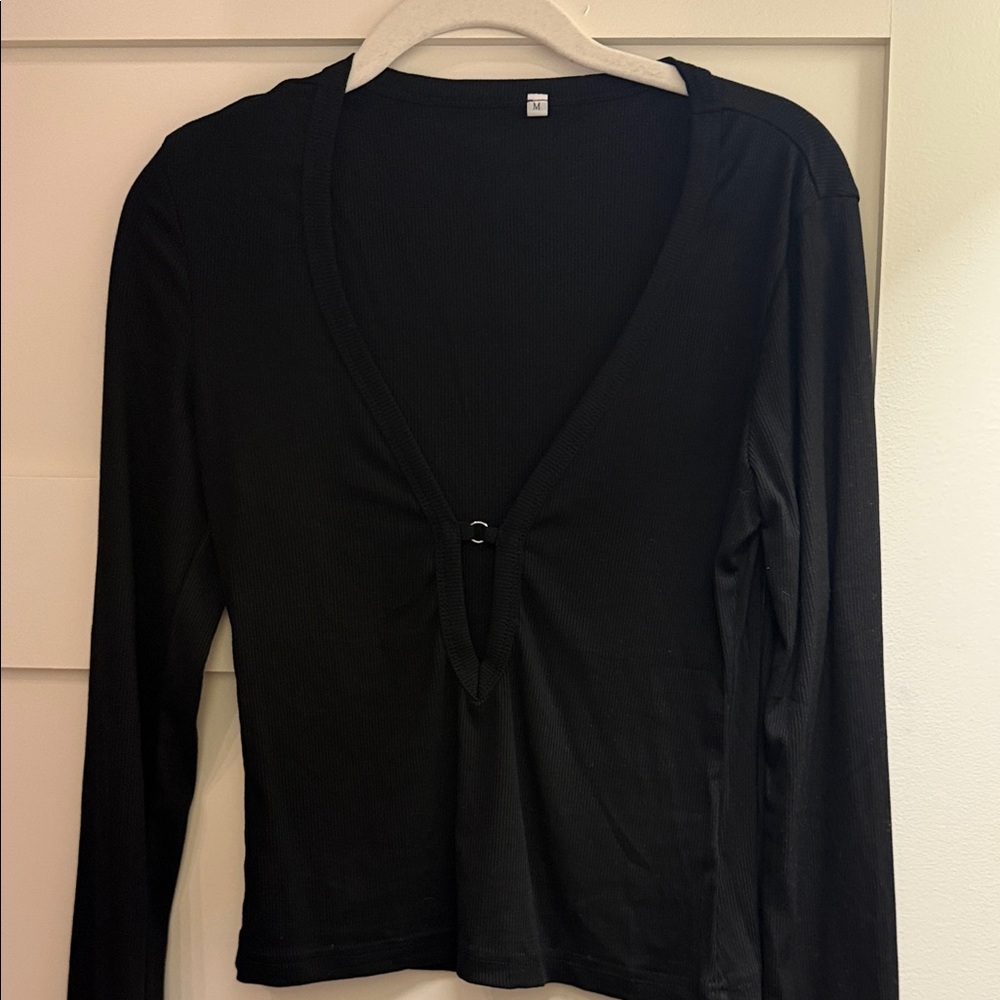 Black V-Neck Long Sleeve Top